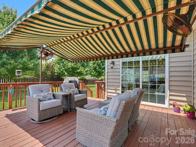 15505 Robsart Court, Charlotte, NC 28277