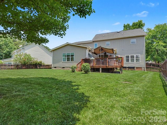 15505 Robsart Court, Charlotte, NC 28277
