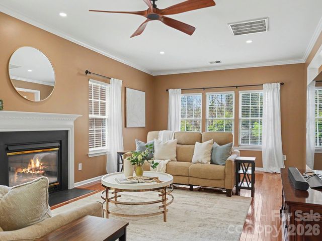 15505 Robsart Court, Charlotte, NC 28277