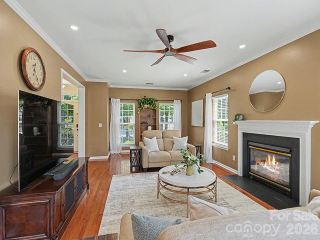 15505 Robsart Court, Charlotte, NC 28277