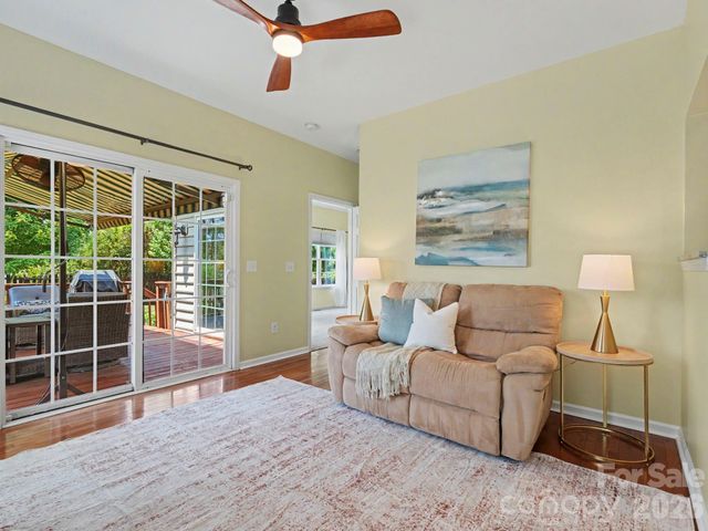 15505 Robsart Court, Charlotte, NC 28277