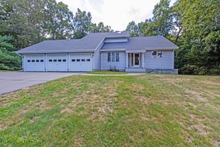 51 Appletree Lane, Portland, CT 06480
