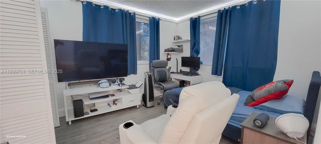 1080 Del Lago Circle 201, Sunrise, FL 33313