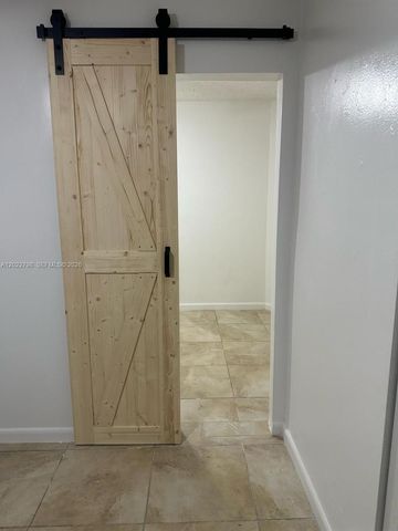 1115 SW 136th Place 2, Miami, FL 33184