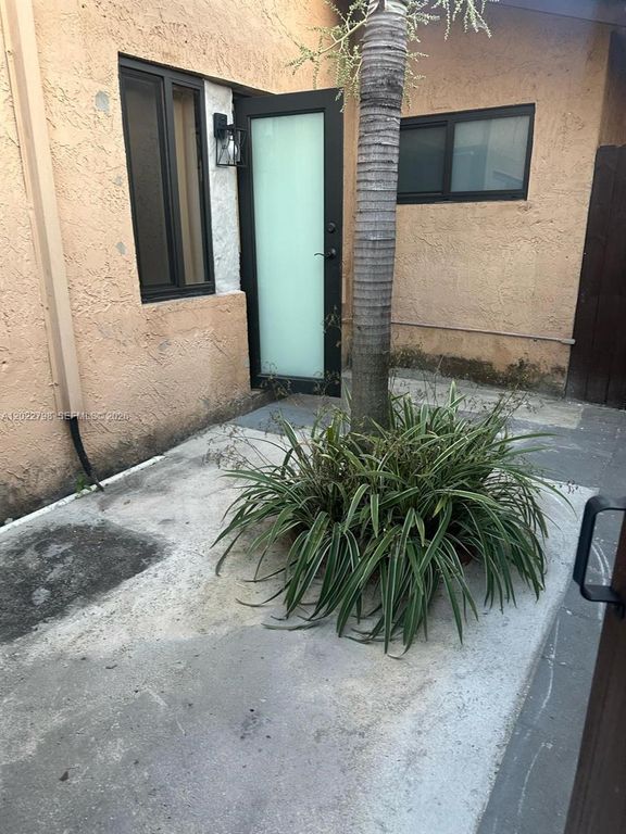 1115 SW 136th Place 2, Miami, FL 33184