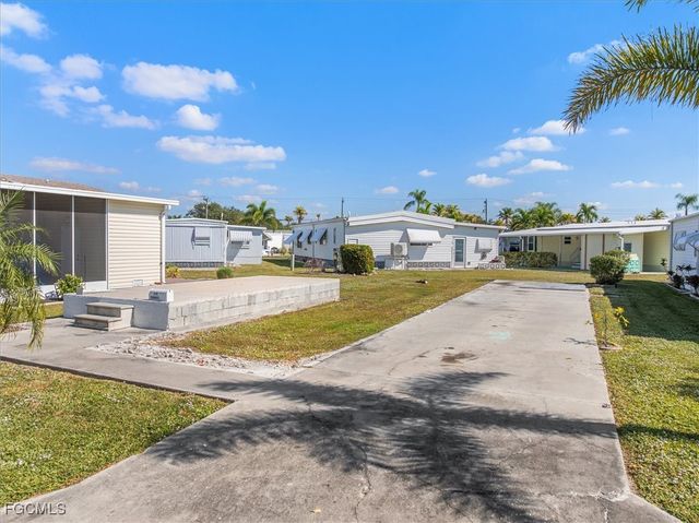 270 Yorkshire AVE, Fort Myers, FL 33908