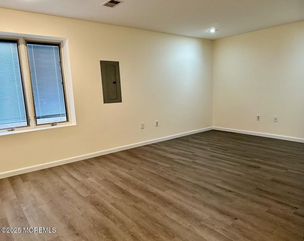 166 La Quinta Court, Holmdel, NJ 07733