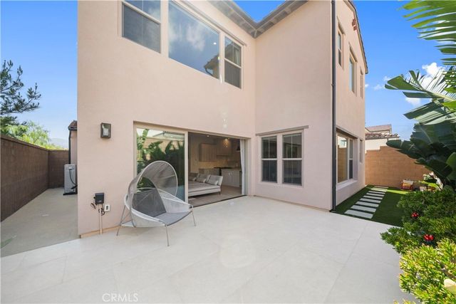 317 Brimwood, Irvine, CA 92618