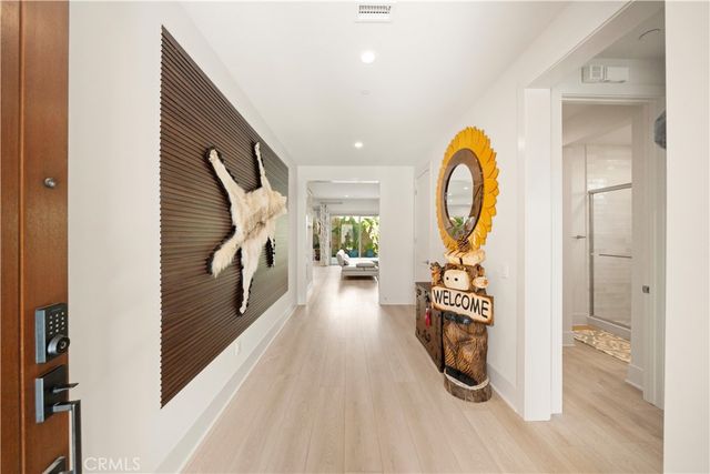 317 Brimwood, Irvine, CA 92618