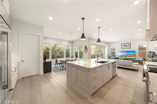 317 Brimwood, Irvine, CA 92618