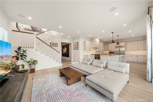 317 Brimwood, Irvine, CA 92618