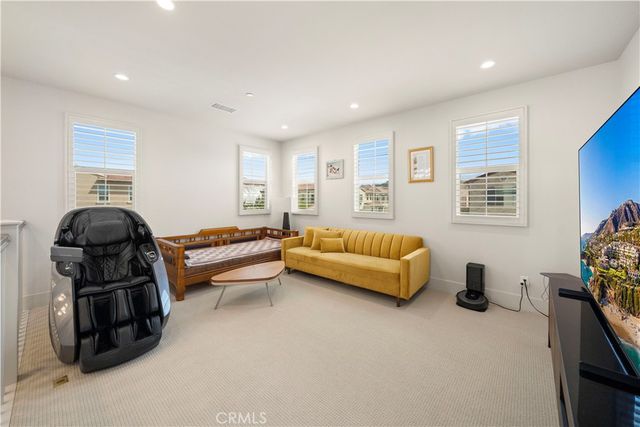 317 Brimwood, Irvine, CA 92618