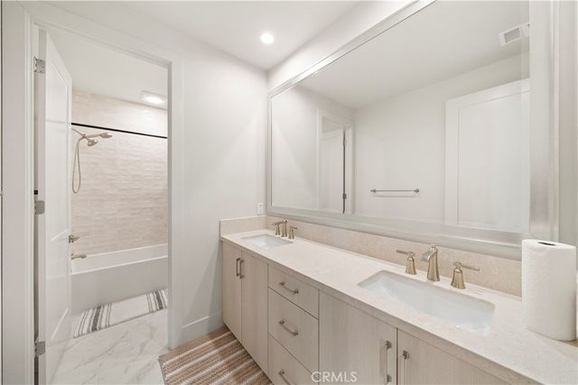 317 Brimwood, Irvine, CA 92618