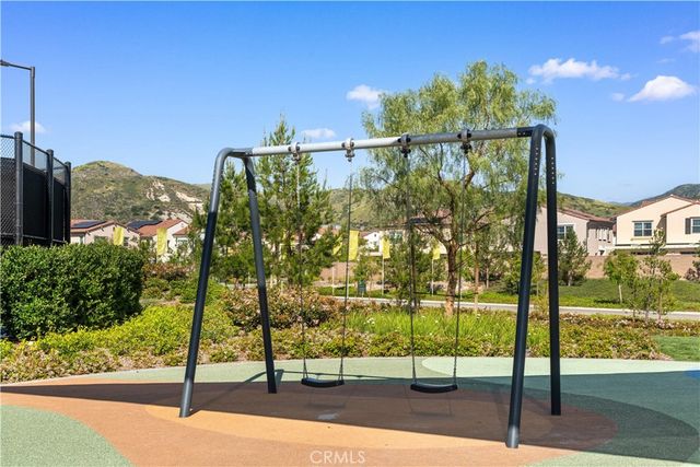 317 Brimwood, Irvine, CA 92618
