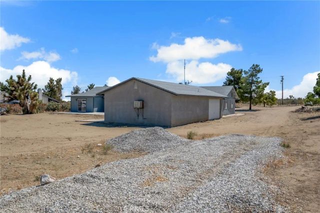 12736 Oasis, Pinon Hills, CA 92372