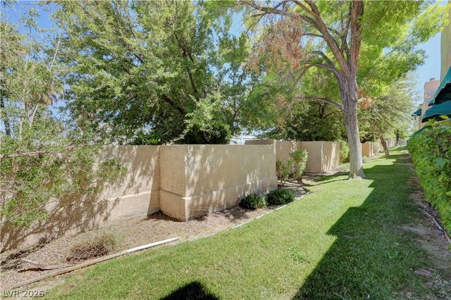 4420 Woodpine Drive 103, Las Vegas, NV 89119