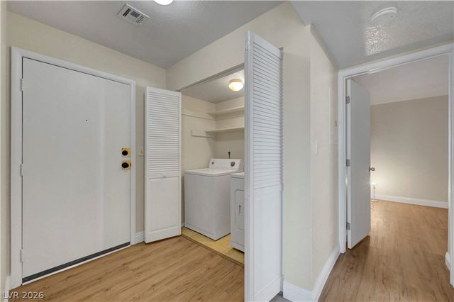 4420 Woodpine Drive 103, Las Vegas, NV 89119