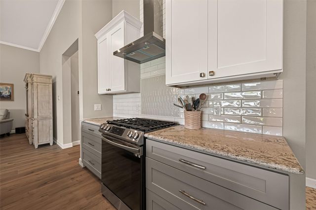 5208 Allen Cay Drive, Texas City, TX 77590