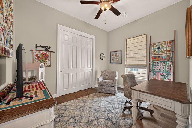 5208 Allen Cay Drive, Texas City, TX 77590