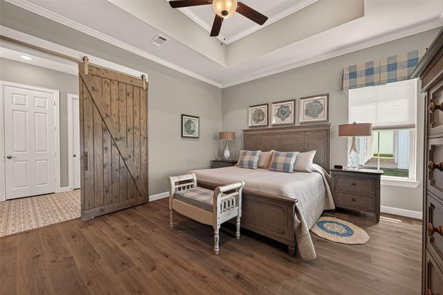 5208 Allen Cay Drive, Texas City, TX 77590