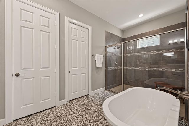 5208 Allen Cay Drive, Texas City, TX 77590