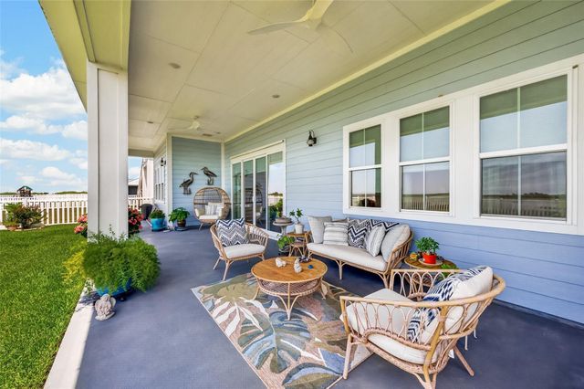 5208 Allen Cay Drive, Texas City, TX 77590