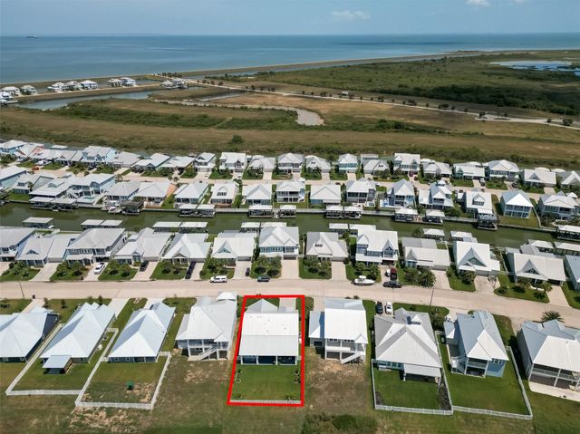 5208 Allen Cay Drive, Texas City, TX 77590