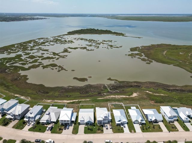 5208 Allen Cay Drive, Texas City, TX 77590