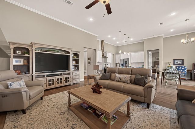5208 Allen Cay Drive, Texas City, TX 77590