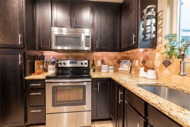 12206 Wightman Place, Dallas, TX 75243