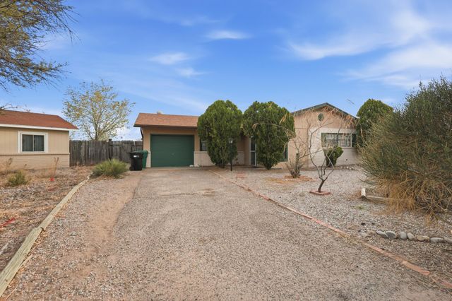 1510 Sandy Lane Court SE, Rio Rancho, NM 87124