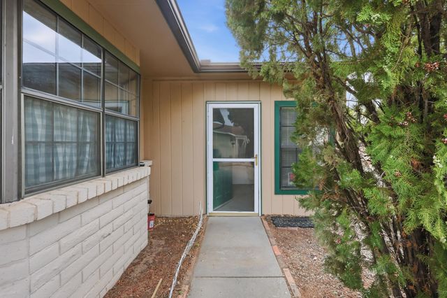 1510 Sandy Lane Court SE, Rio Rancho, NM 87124