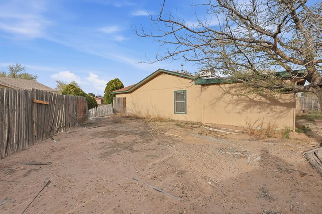 1510 Sandy Lane Court SE, Rio Rancho, NM 87124