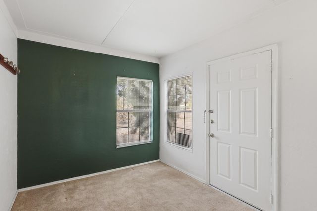 1510 Sandy Lane Court SE, Rio Rancho, NM 87124