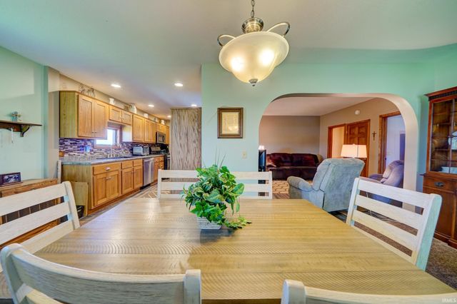 1193 County Road 35, Waterloo, IN 46793
