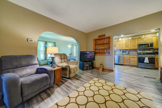 1193 County Road 35, Waterloo, IN 46793