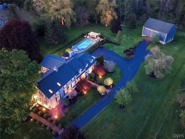 32 East Street, Skaneateles, NY 13152