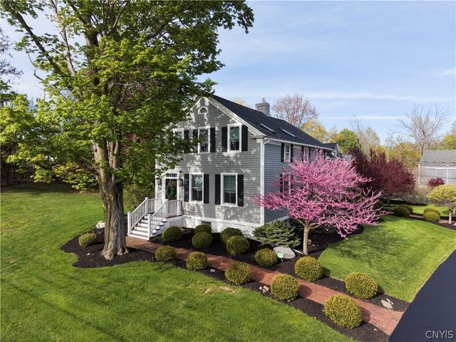 32 East Street, Skaneateles, NY 13152