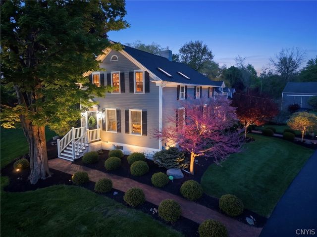 32 East Street, Skaneateles, NY 13152