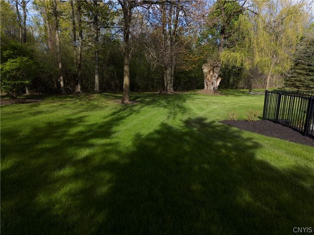 32 East Street, Skaneateles, NY 13152