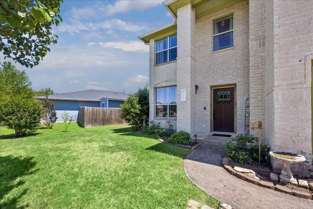 338 Spring Branch LOOP, Kyle, TX 78640