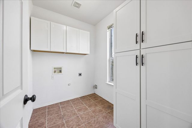 338 Spring Branch LOOP, Kyle, TX 78640