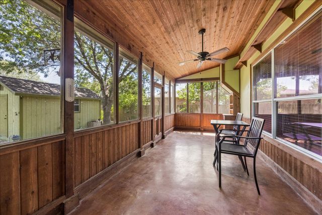 338 Spring Branch LOOP, Kyle, TX 78640