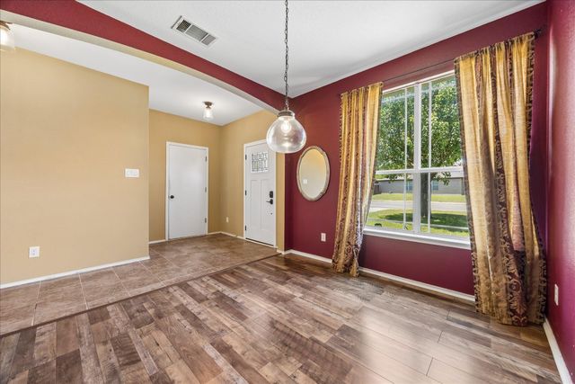 338 Spring Branch LOOP, Kyle, TX 78640