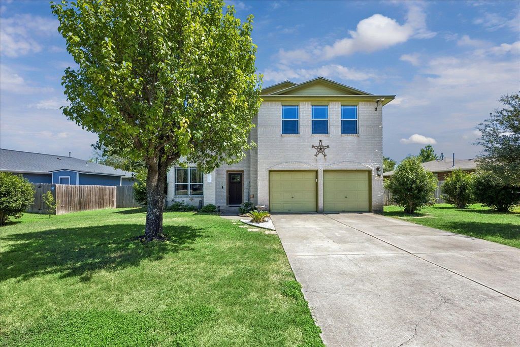 338 Spring Branch LOOP, Kyle, TX 78640