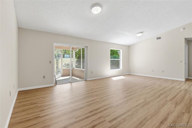 966 W Starjasmine Place, Beverly Hills, FL 34465