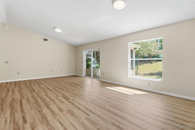 966 W Starjasmine Place, Beverly Hills, FL 34465