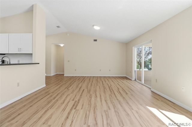 966 W Starjasmine Place, Beverly Hills, FL 34465