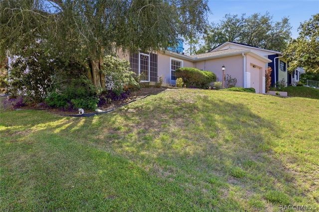 966 W Starjasmine Place, Beverly Hills, FL 34465