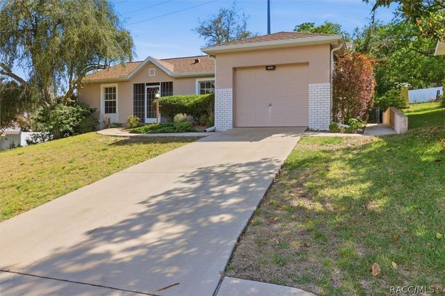 966 W Starjasmine Place, Beverly Hills, FL 34465